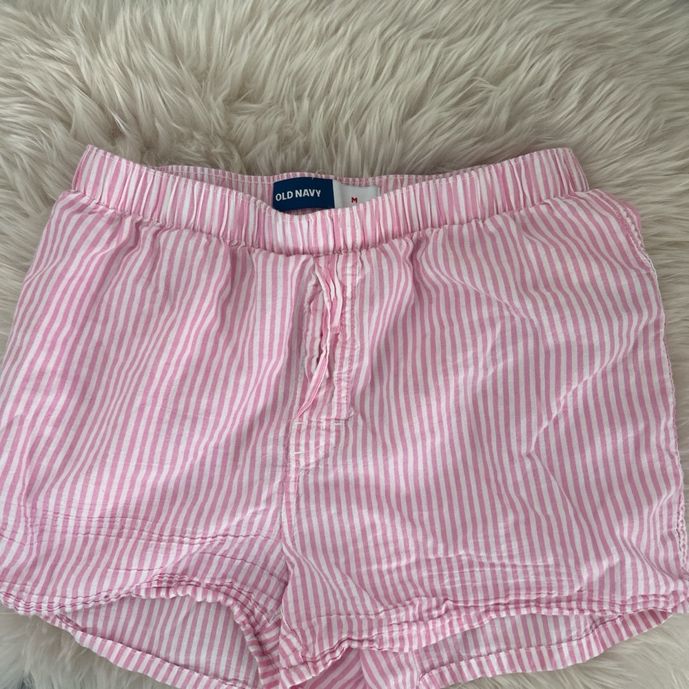 Old Navy Women's Pink and White Striped Pajama Shorts